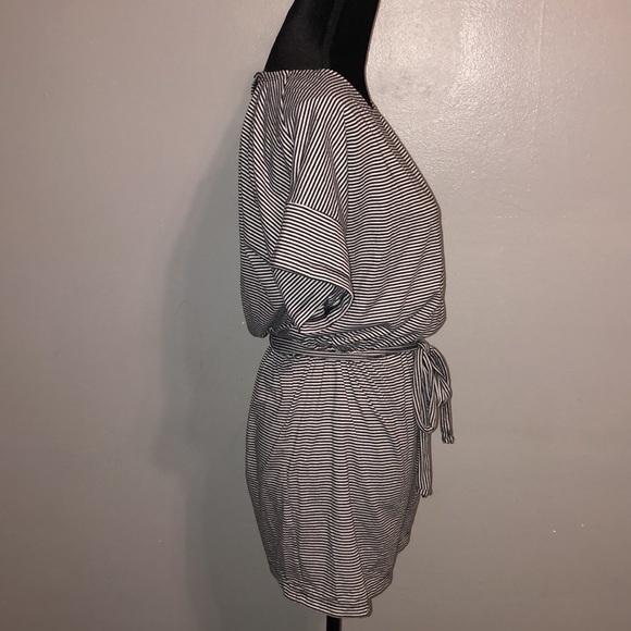 After Market Short Sleeve Short romper Black and white stripes - Picture 7 of 11